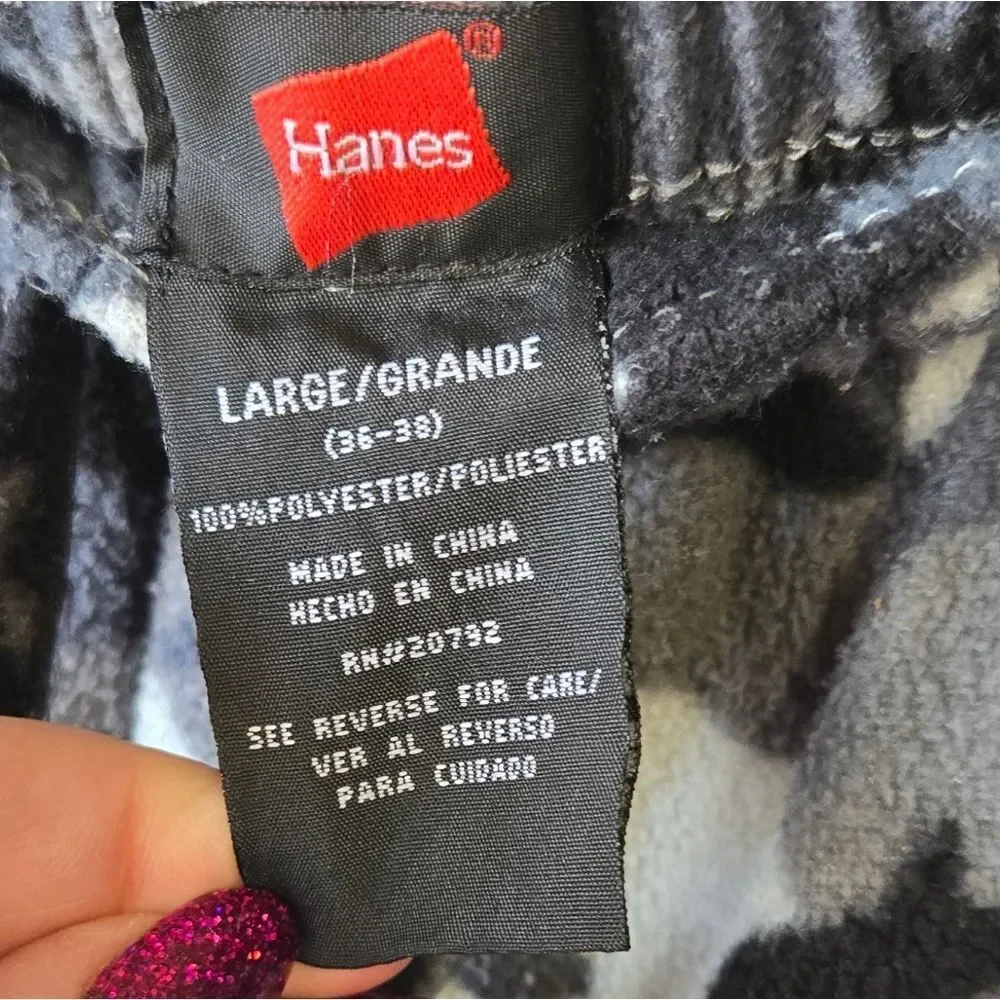 Hanes Men’s Fleece Sleep Pants Gray Camo Pajama Bottoms Large Lounge Pocket PJs